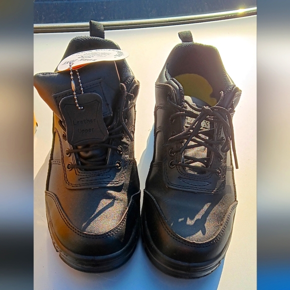 Work Zone Steel Toe Shoes - Picture 1 of 4